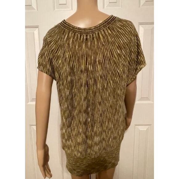 Adrienne Vittadini Short-Sleeved Sweater Top, Size L - Picture 3 of 5